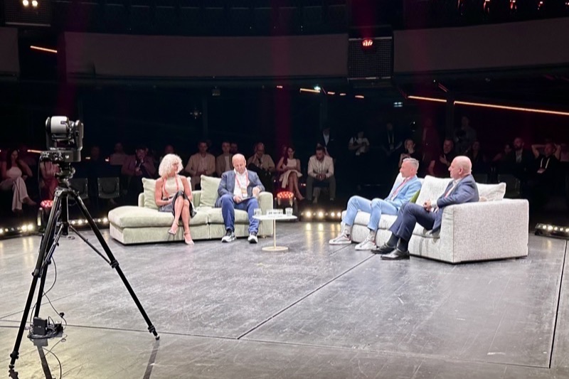 Hana Landová v panelové diskusi na konferenci REsummit 2026